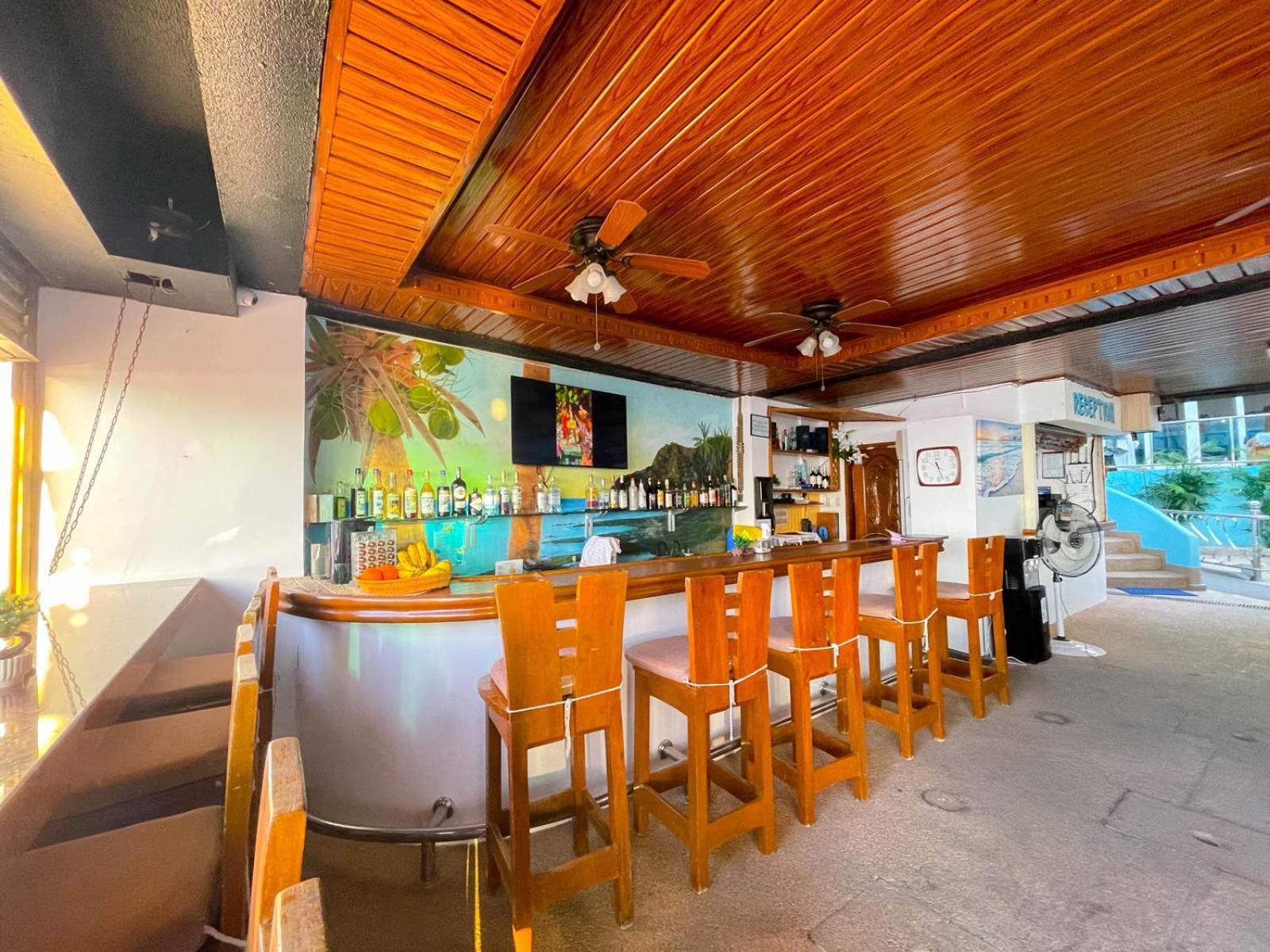 Montani Beach Resort Puerto Galera Powered By Cocotel Exteriör bild